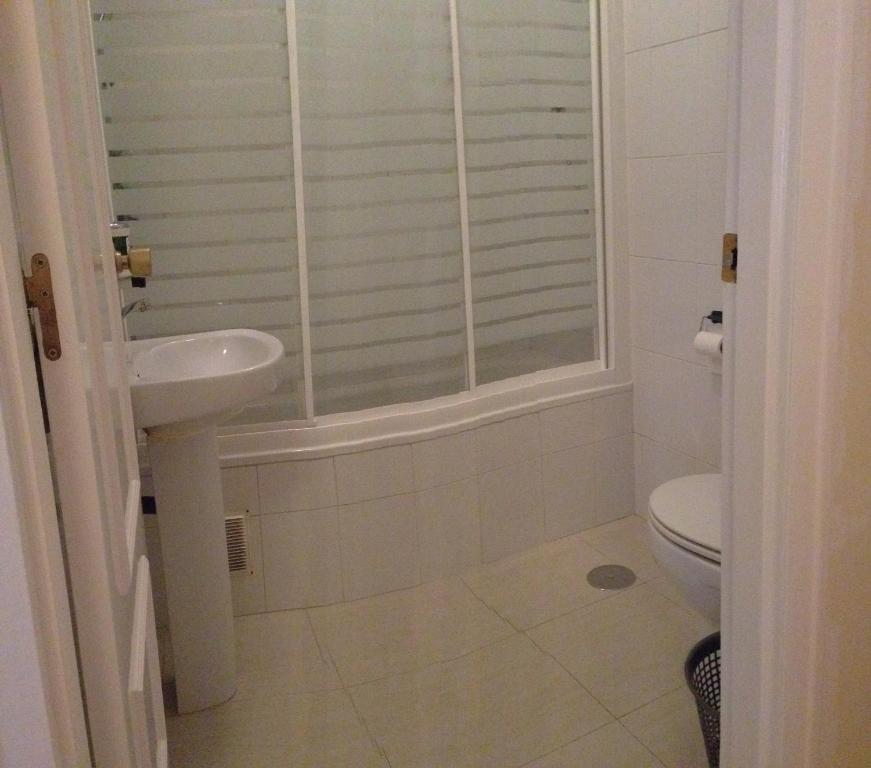 Hostal Cervantes Valdemoro Quarto foto